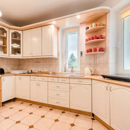 Goscinne Oliwia & Laura Ii * Rumia