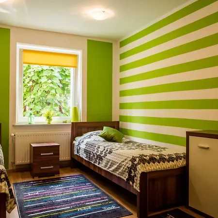 Goscinne Oliwia & Laura Ii