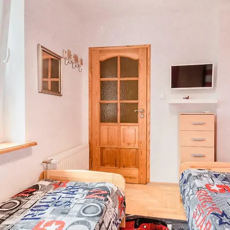 Goscinne Oliwia & Laura Ii Румя