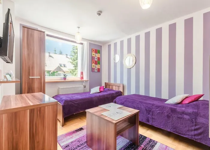 Goscinne Oliwia&laura Ii Rumia